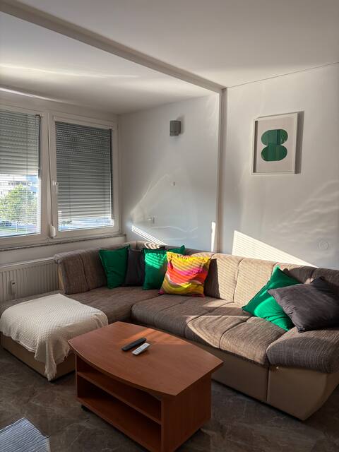 Top performing Airbnb: Cozy Stay near Bled & Ljubljana | Free Parking in Kranj