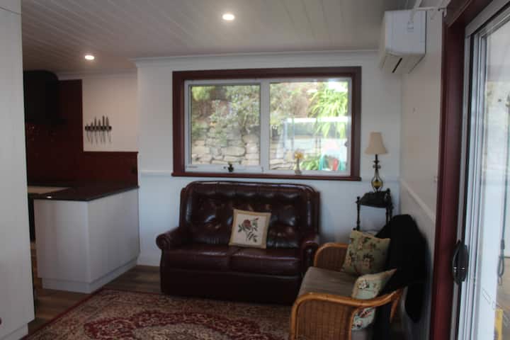 Captains Cottage - Stanley