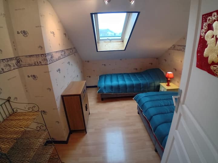 საძინებელი 4