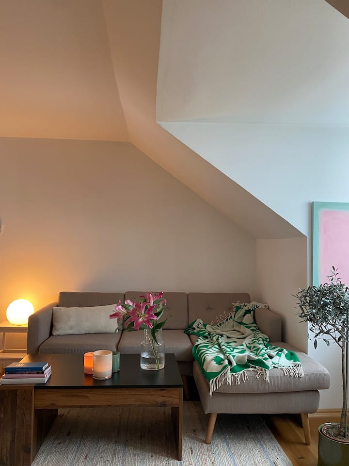 Cozy Studio Apartment 5 Minutes From Marienplatz - Ottobrunn