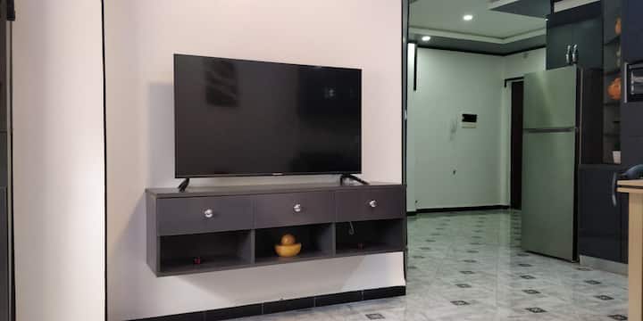 Modern, New 2br Apartment - Algérie