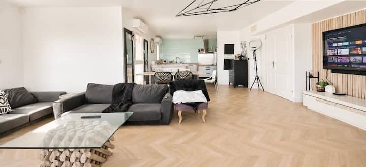 Lumineux Et Spacieux Duplex Proche Centre , Plage. - Montpellier