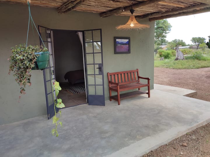 Ya Bana Village Guesthouse 3br In A Unique Setting - Soshanguve