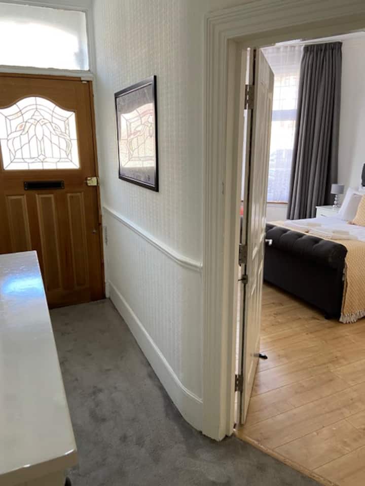 Recibidor/Dormitorio 4