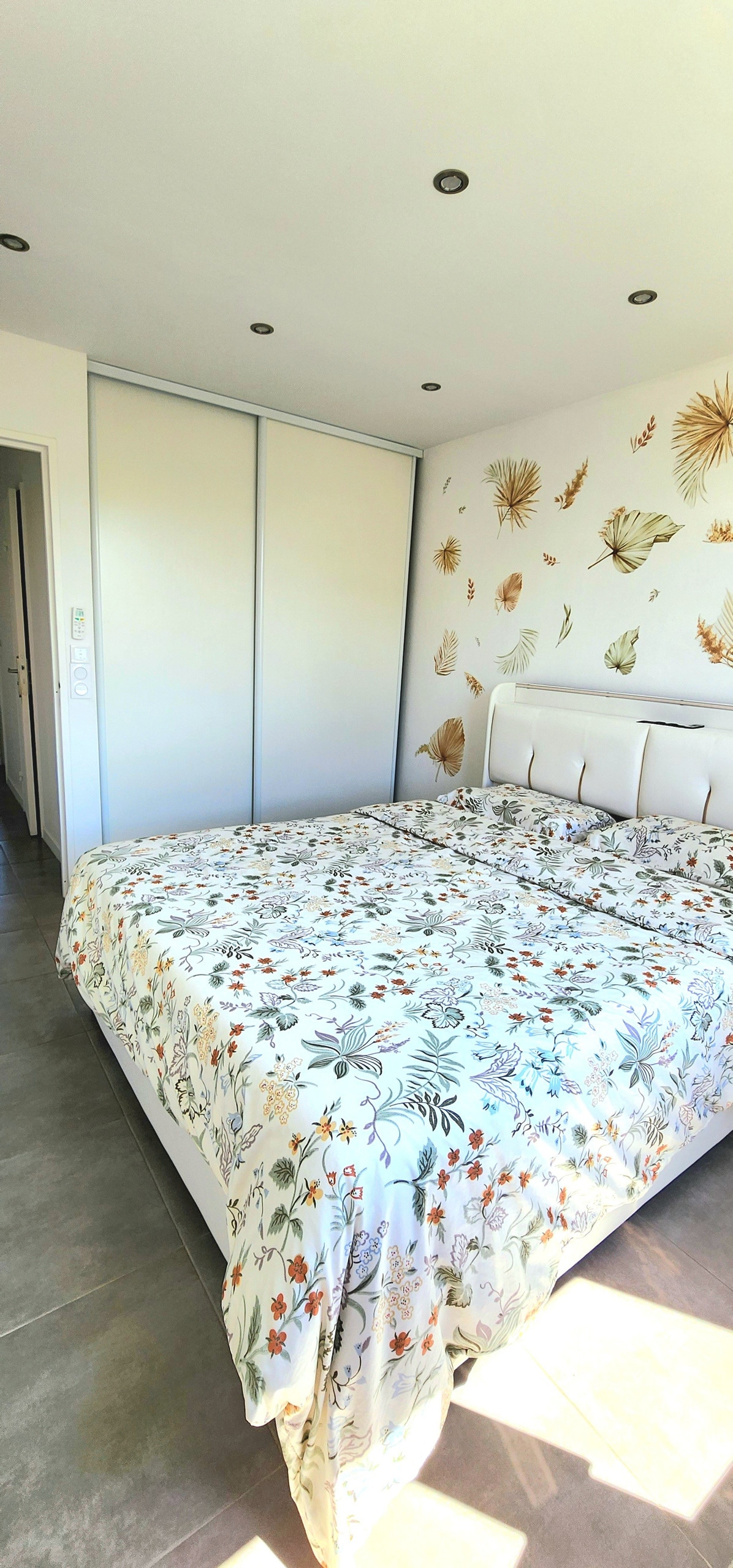 غرفة النوم 1