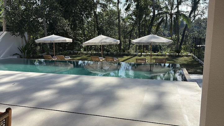 Fire Fly Villa Queen, River View, photo 3