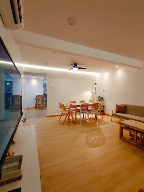M96 Diamond Homestay