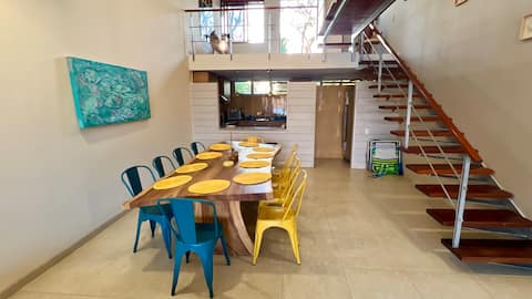 Top performing Airbnb: Waterfront loft in Barú. Car or boat access in Santana