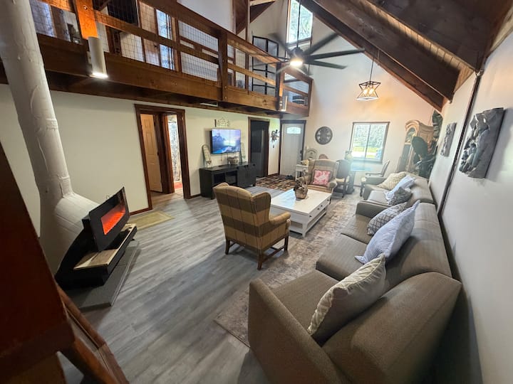 The Modern Cedar Cabin - Fort Pierce, FL