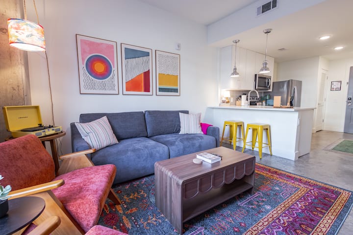 Sunset Social | Pool | Bold Hues & Modern Moods - Nashville, TN
