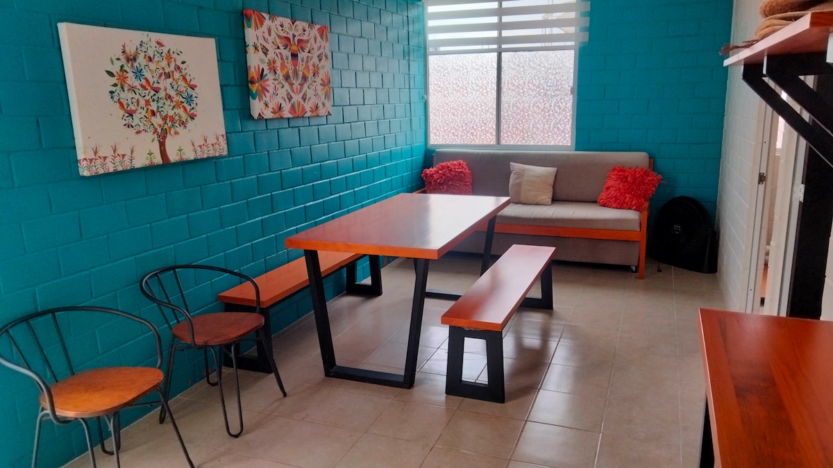 Top Airbnb: Lourdes's in Sector H Tres
