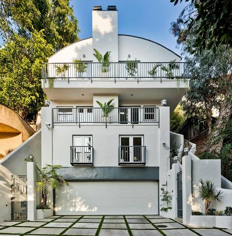 Sunset Cinema gallery image 3