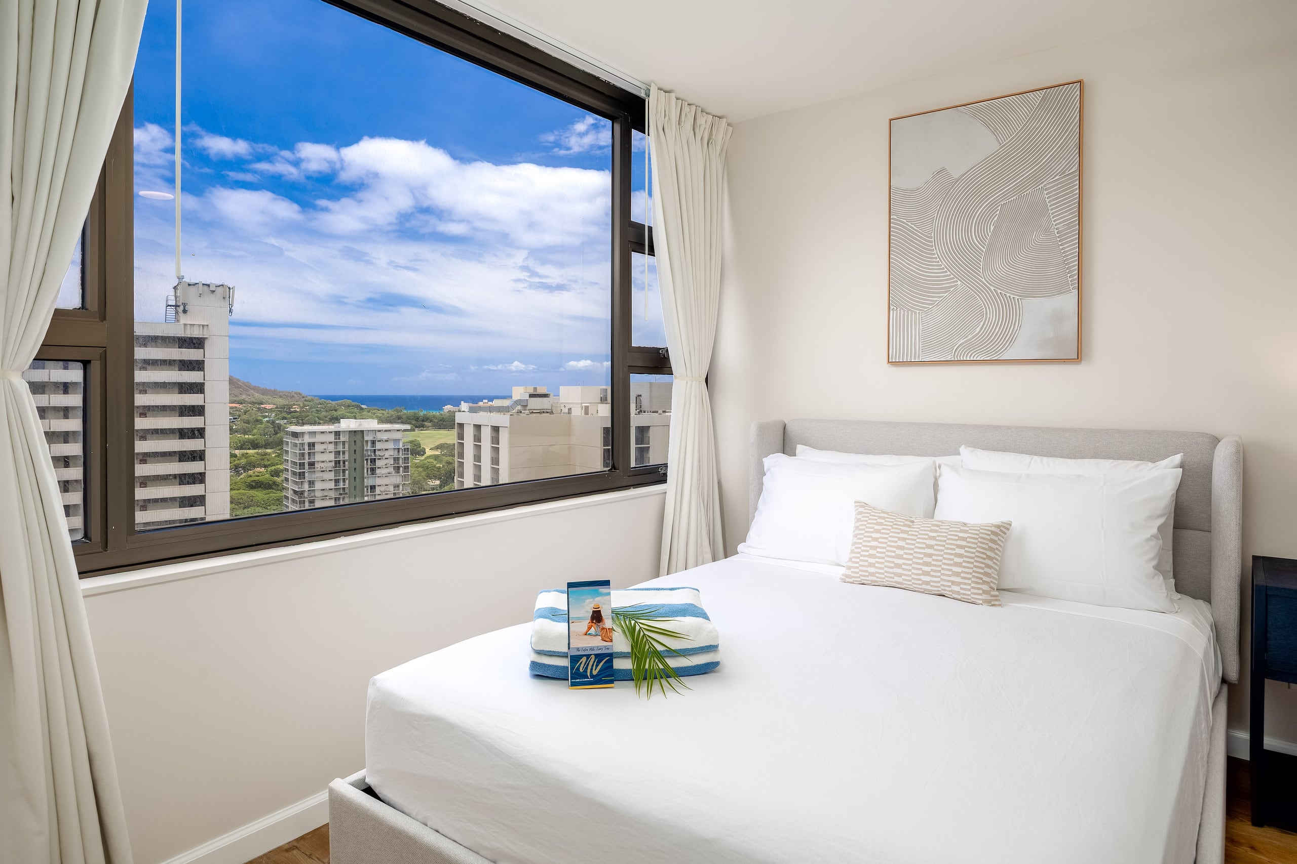 24F Diamond Head & Ocean Peek, Near Beach, Parking - Image 32