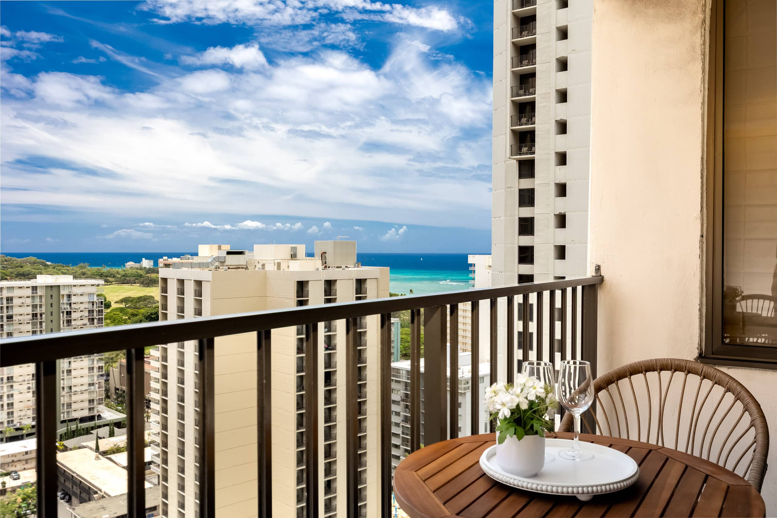 24F Diamond Head & Ocean Peek, Near Beach, Parking - Image 42