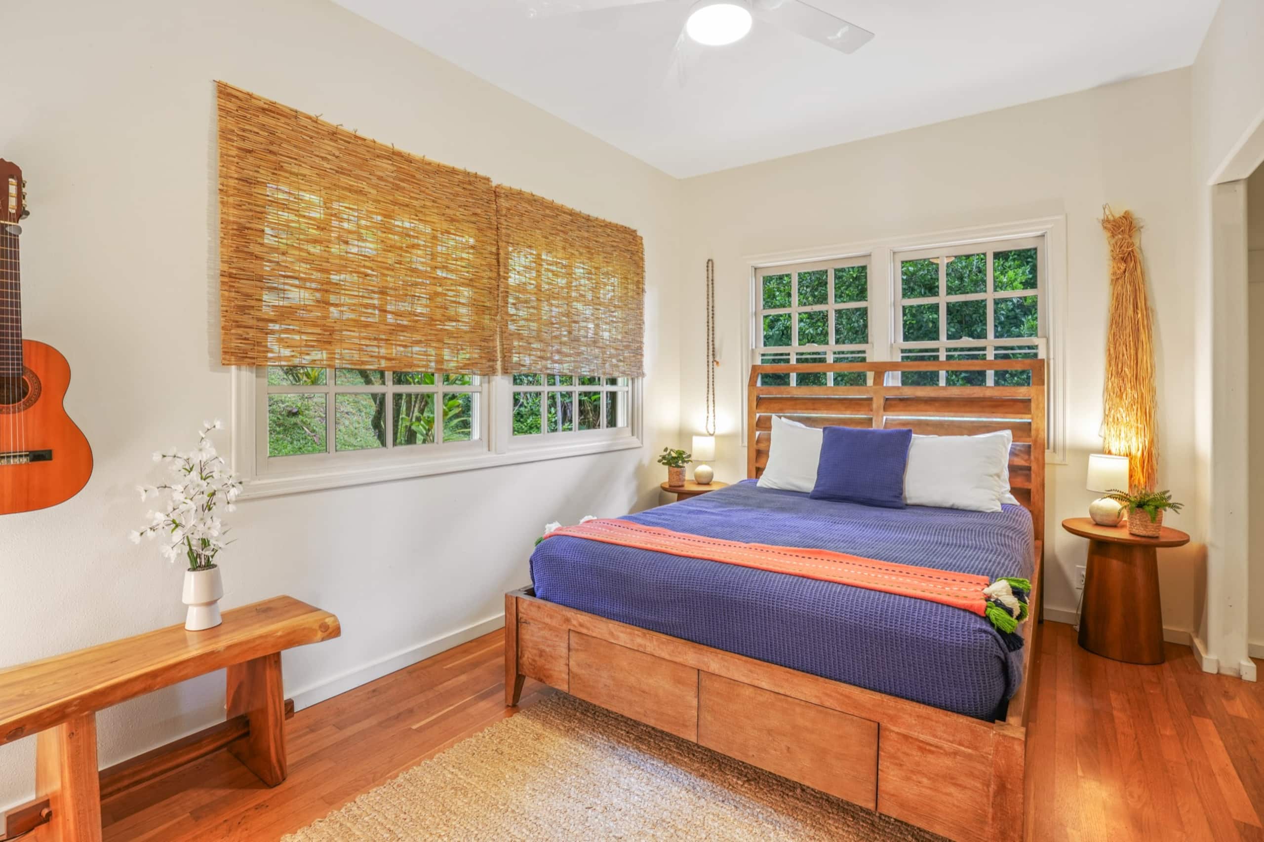 Home in Hanalei · ★5.0 · 2 bedrooms · 2 beds · 1 bath - Image 12