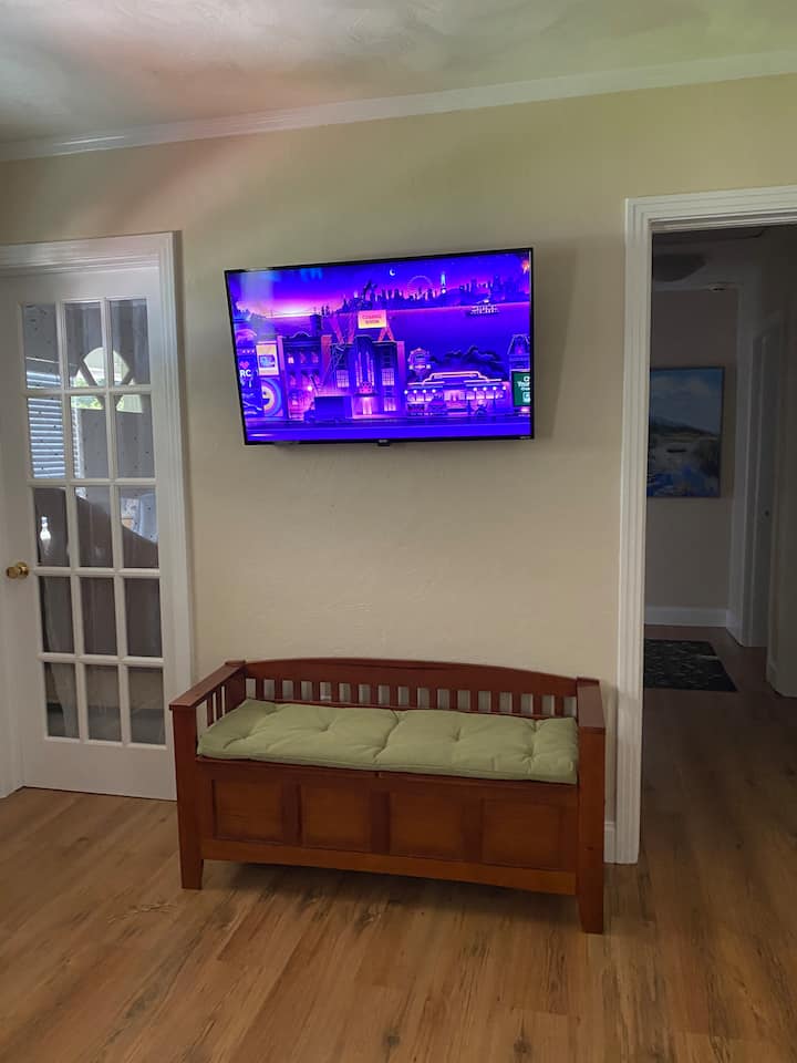 Serenity Cottage -Walk Downtown Or Add A Golf Cart - Mount Dora, FL