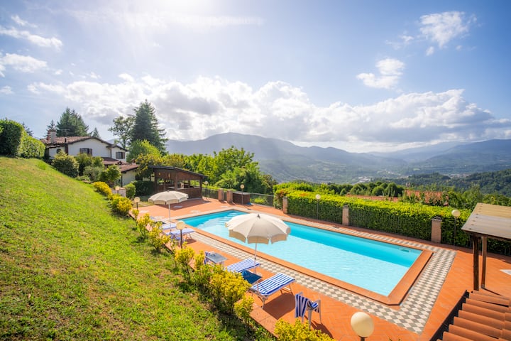 Villa Tranquilla – Nature & Views With Pool - Castelnuovo di Garfagnana