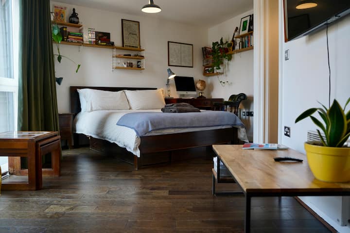 Cosy Studio Flat In Hackney - London