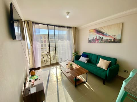 Successful Airbnb property: Modern apartment with ocean view and free parking in Antofagasta