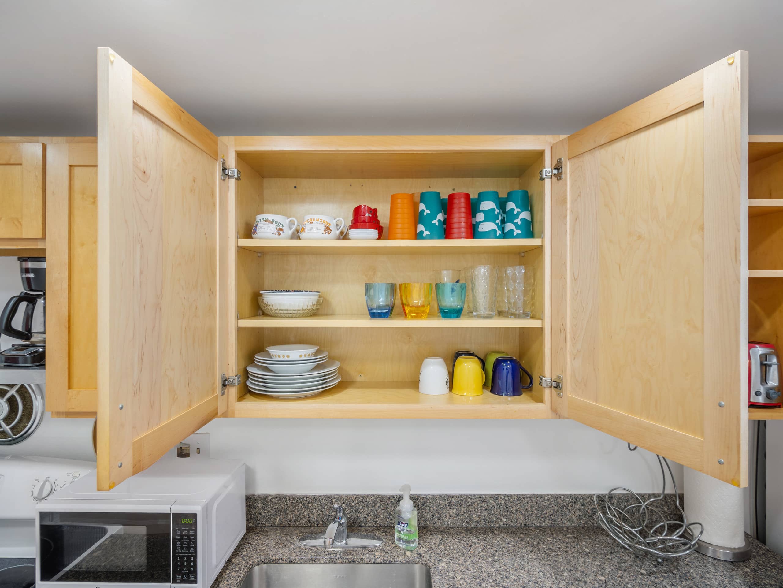 Clean Bright Studio @ Ilikai Marina - Photo 5