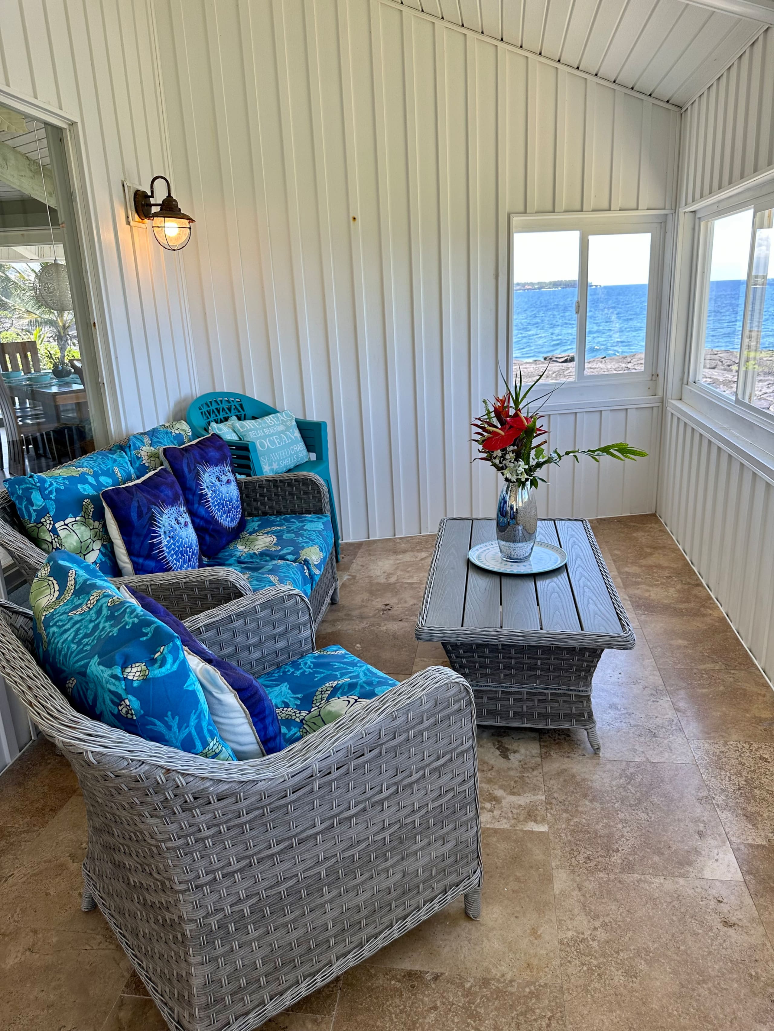 Home in Keaau · ★5.0 · 4 bedrooms · 6 beds · 2 private baths - Image 6