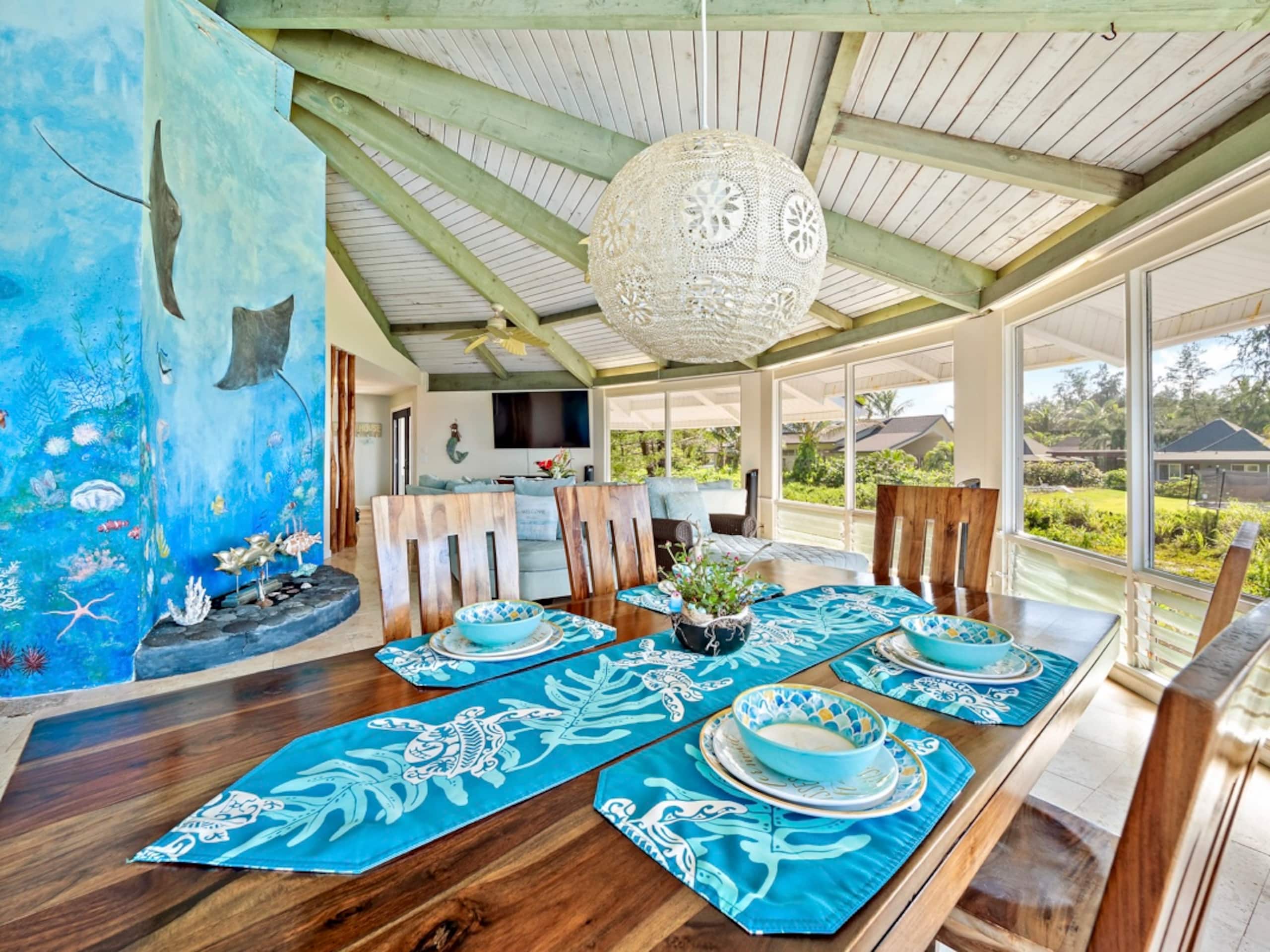 Home in Keaau · ★5.0 · 4 bedrooms · 6 beds · 2 private baths - Image 12