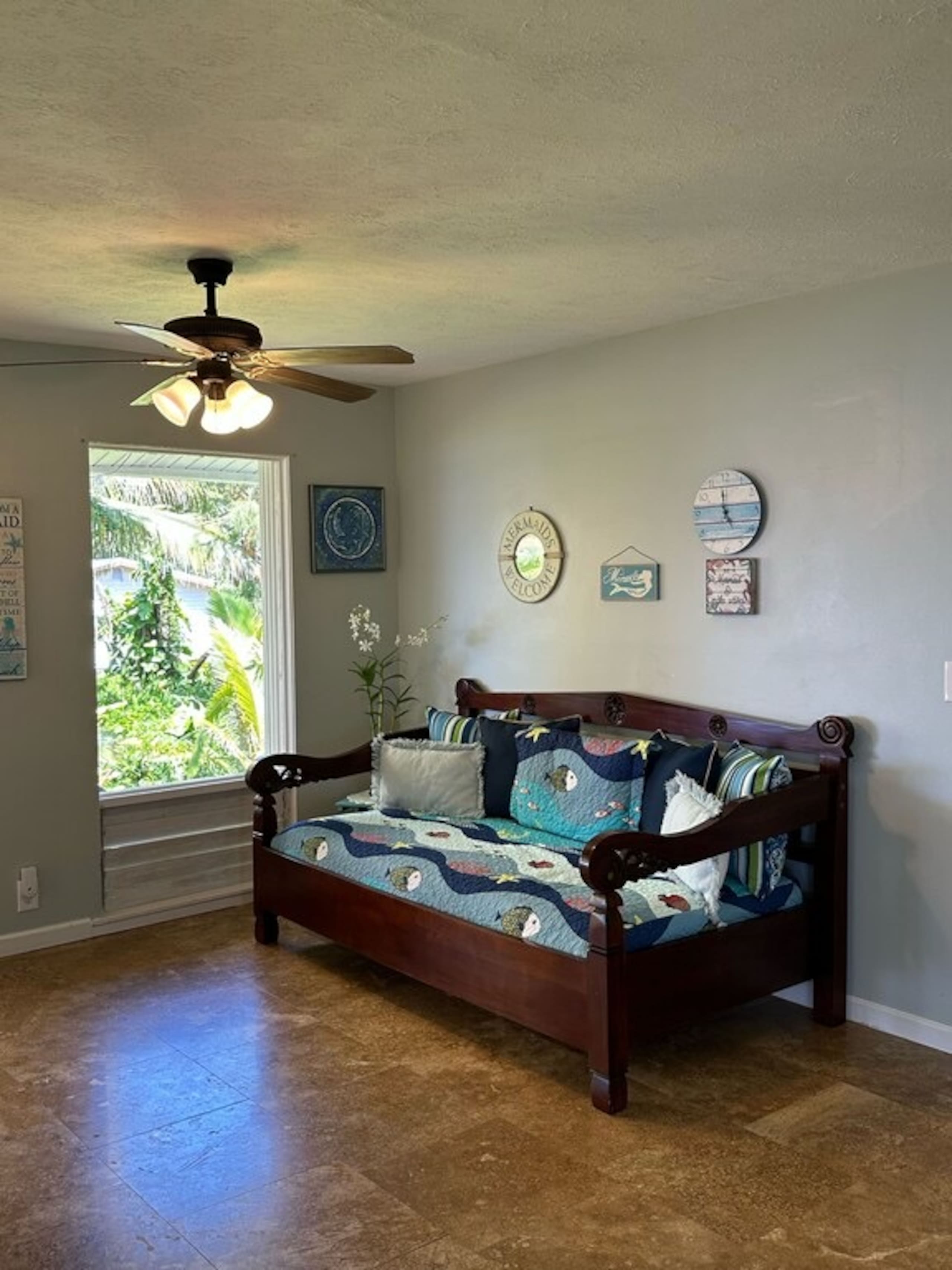 Home in Keaau · ★5.0 · 4 bedrooms · 6 beds · 2 private baths - Image 5