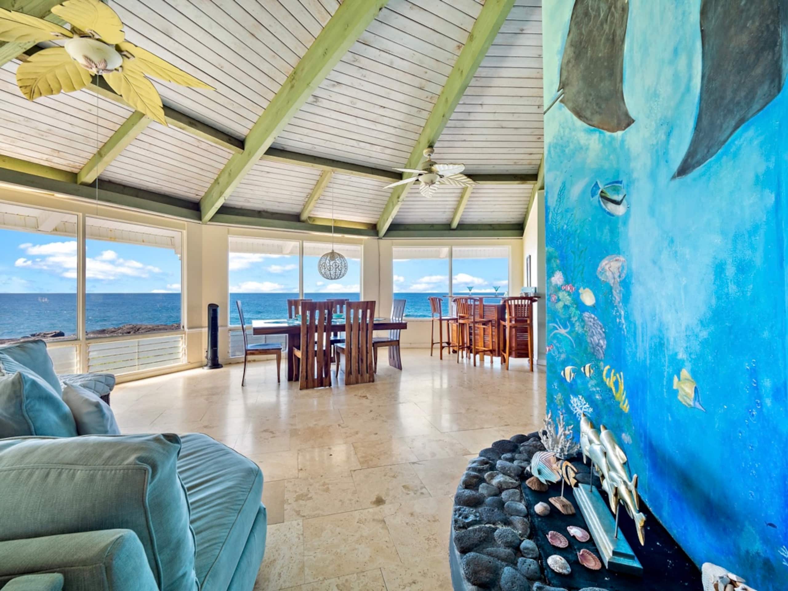 Home in Keaau · ★5.0 · 4 bedrooms · 6 beds · 2 private baths - Image 7