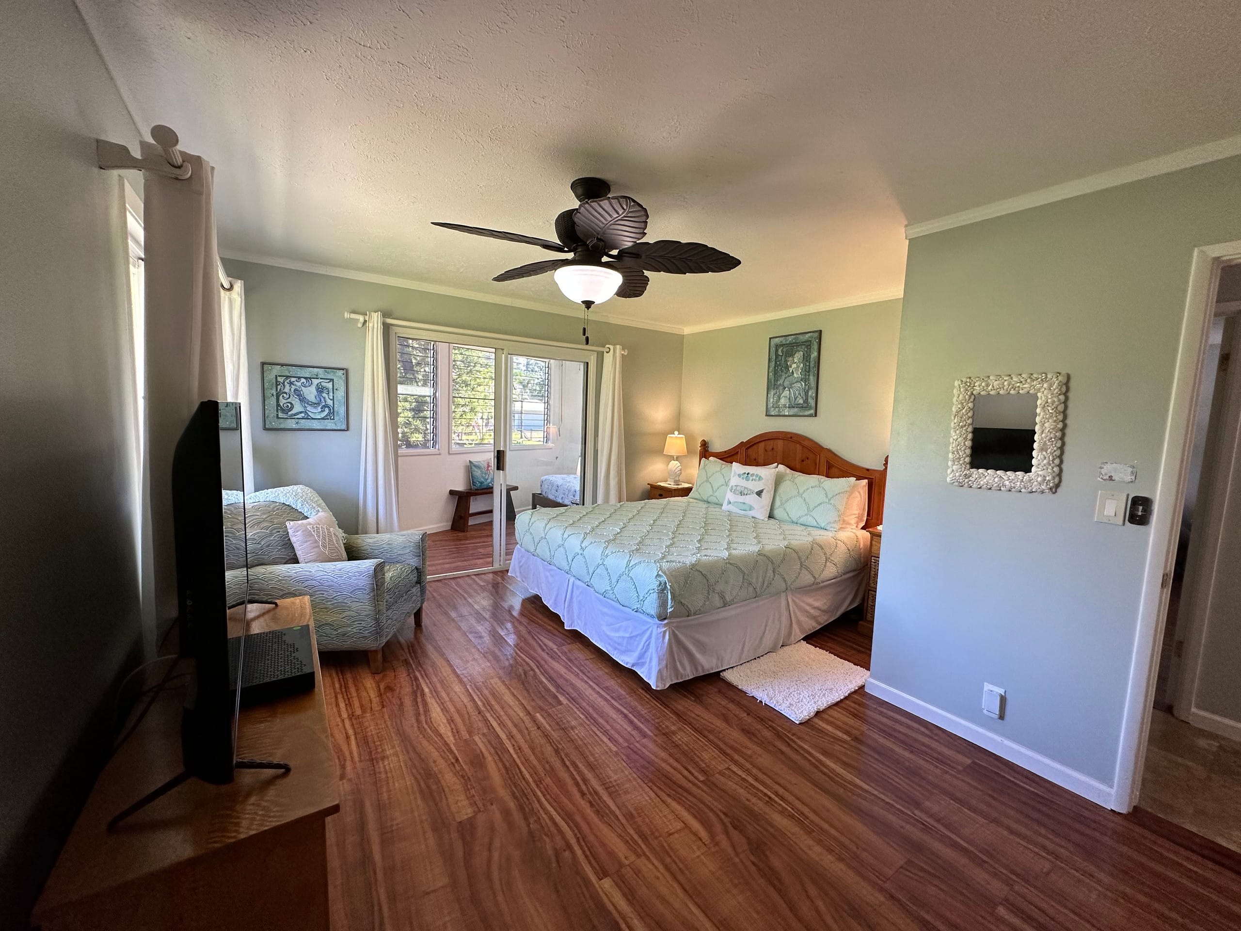 Home in Keaau · ★5.0 · 4 bedrooms · 6 beds · 2 private baths - Image 18