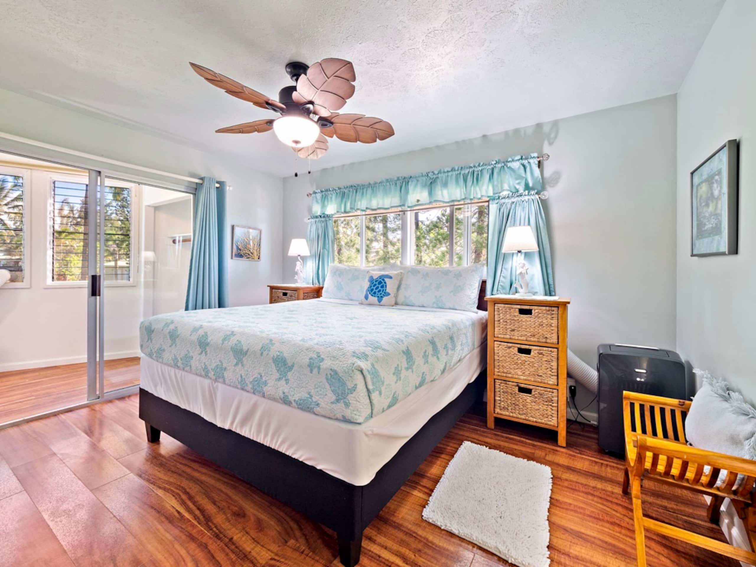 Home in Keaau · ★5.0 · 4 bedrooms · 6 beds · 2 private baths - Image 20