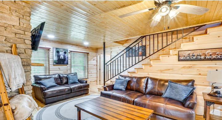 River Escape River Front Cabin - Tellico Plains, TN