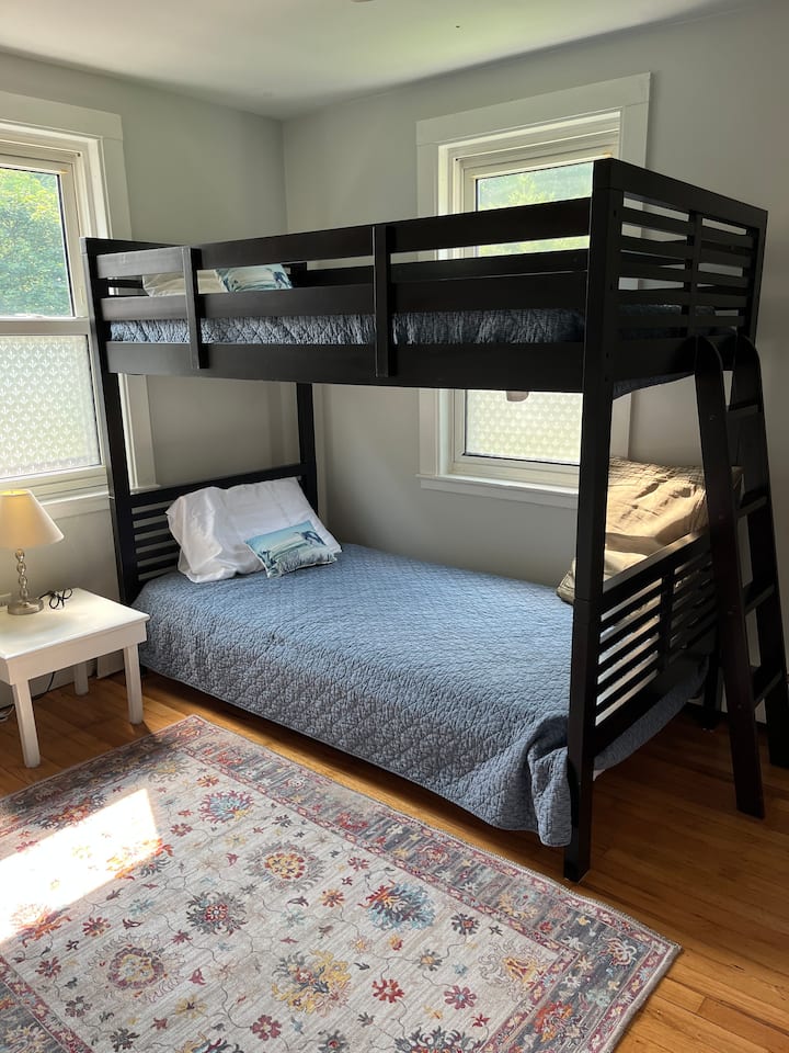 საძინებელი 3