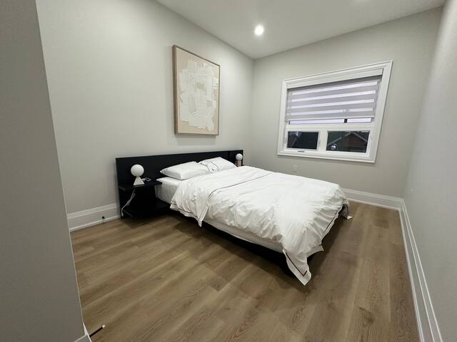 The Toronto Vibe – Unforgettable gallery image 2