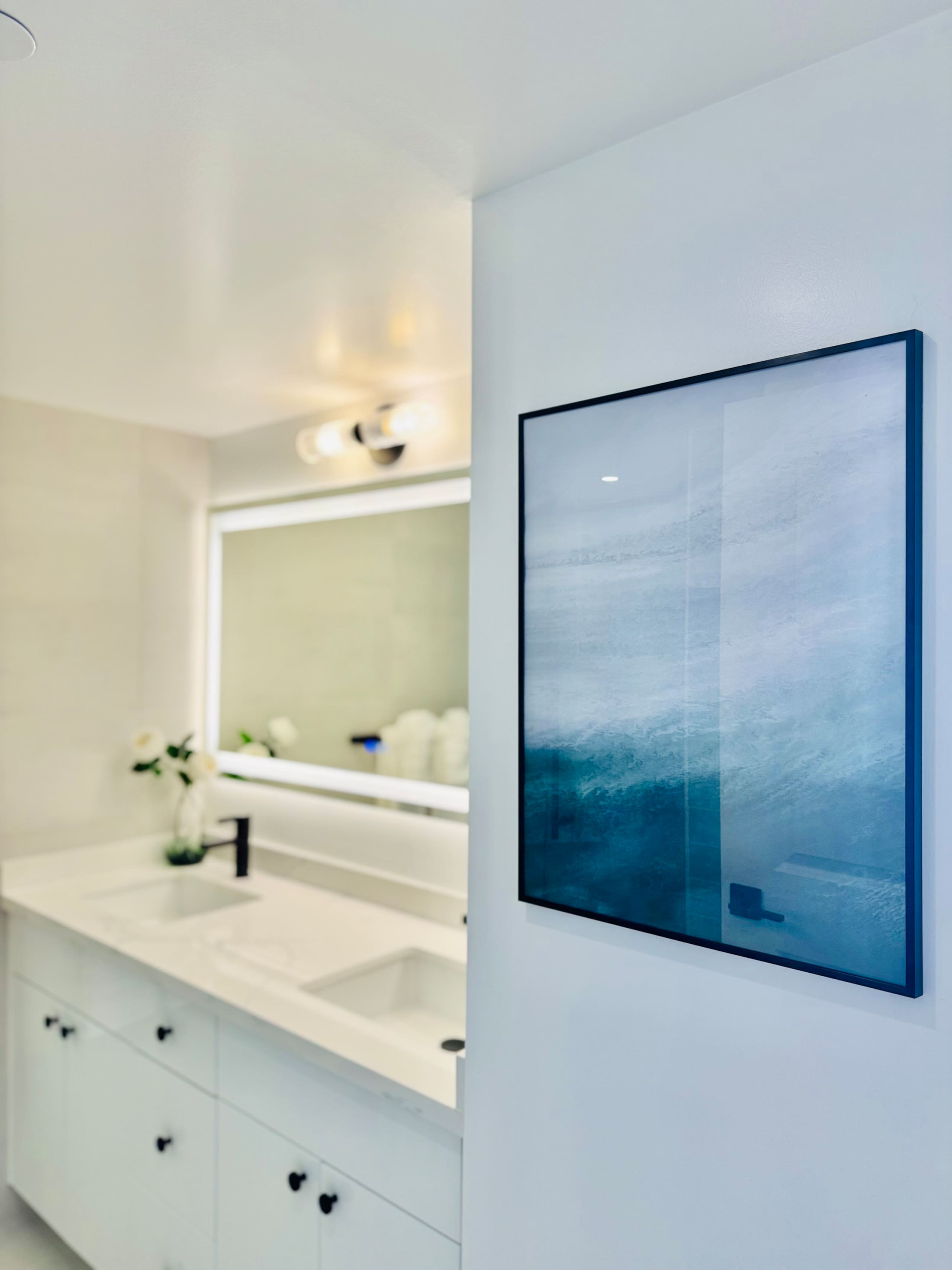 Condo in Honolulu · ★4.97 · 1 bedroom · 2 beds · 1 private bath - Image 24