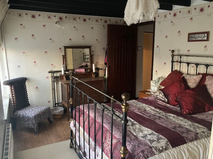 New Forest Thatched Cottage Pool - Fordingbridge