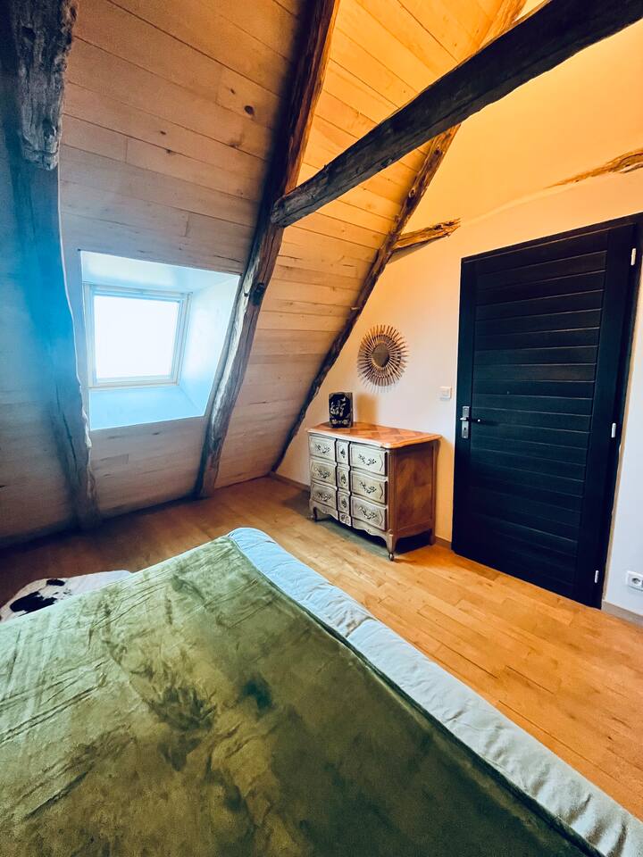 საძინებელი 2