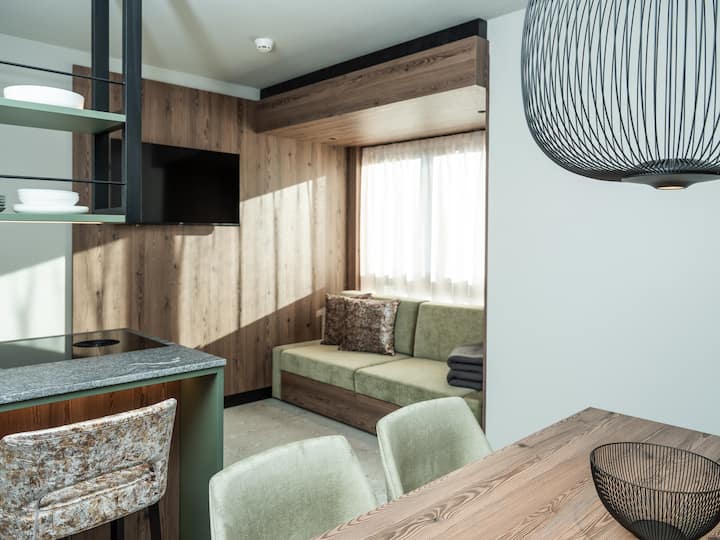Family Superior Suite · Alpine Modern For Families - Bruneck