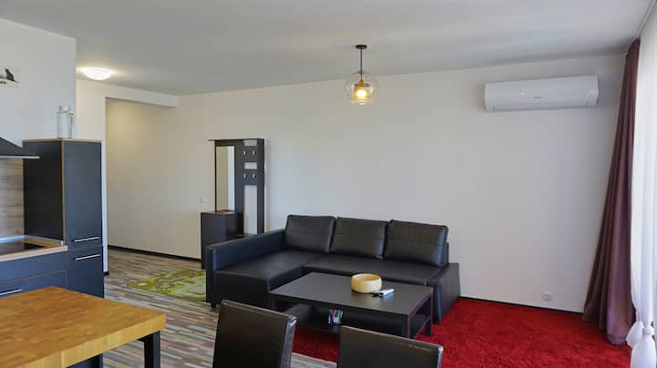 Queenview 7 – Stylish Stay With Stunning Views - Balčik