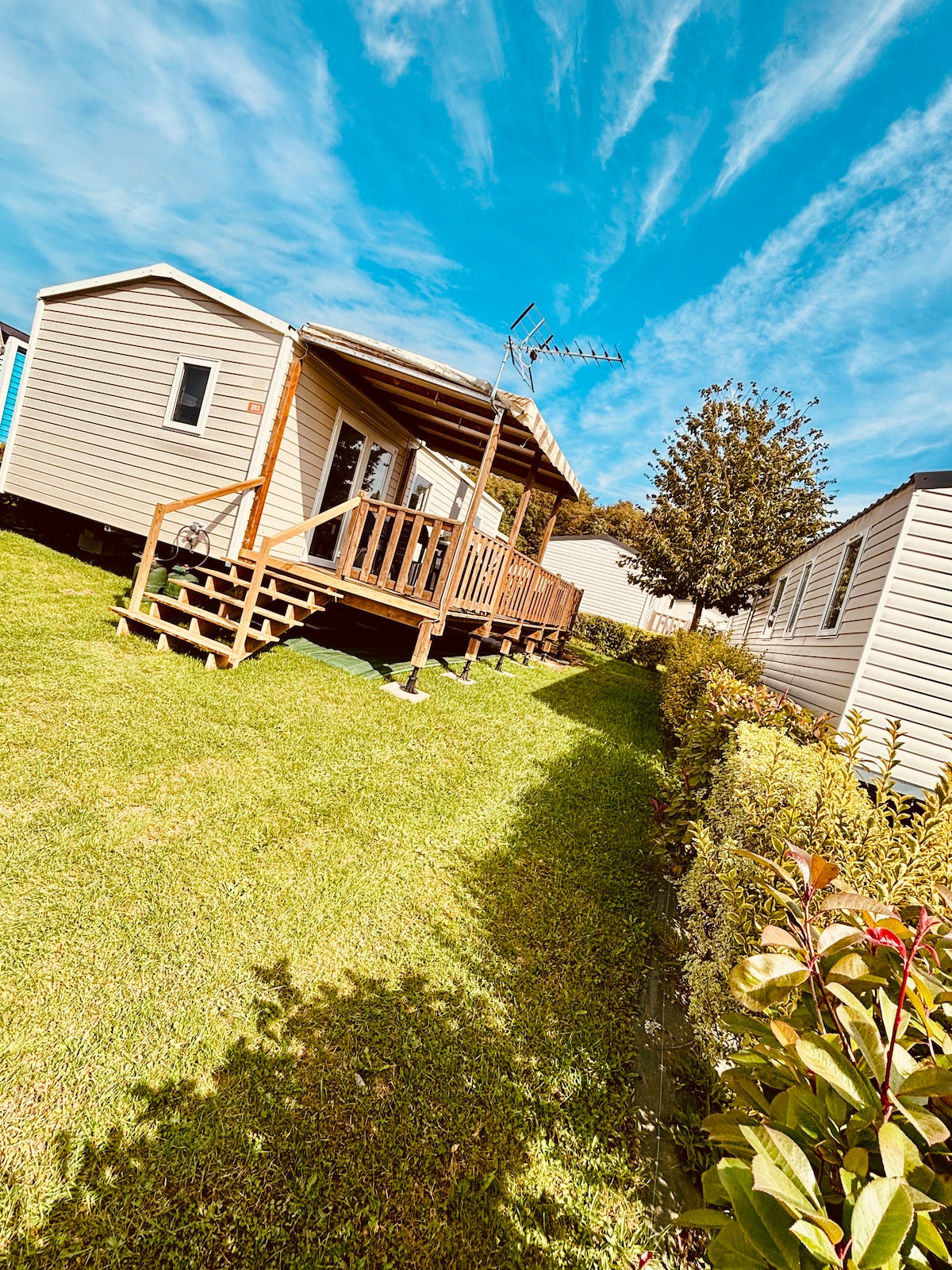 Comfortable mobile home for 6 people. - Campers/RVs for Rent in Litteau ...
