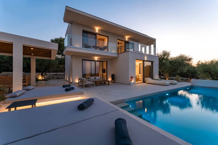 Mind Your Villa managed Airbnb listing 3
