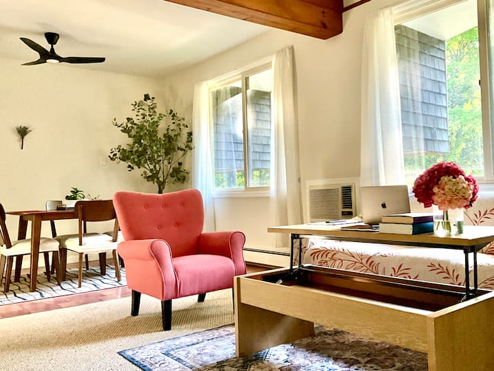 Private Apt Near Hits | Pool, Dog Park, 5 Acres - Tivoli, NY