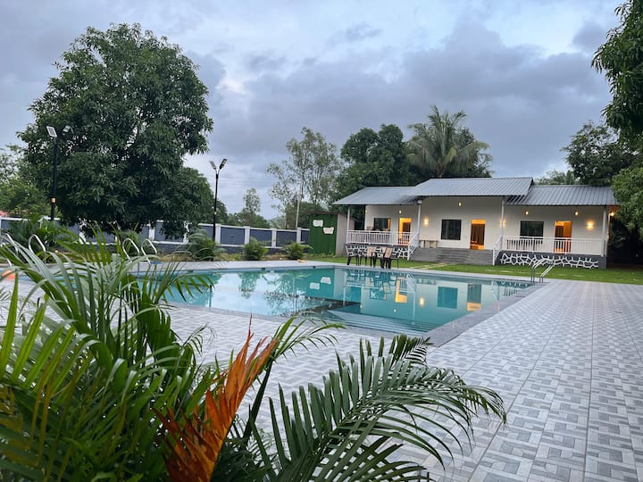 6 Cottage Big Pool & Huge Lawn - Neral