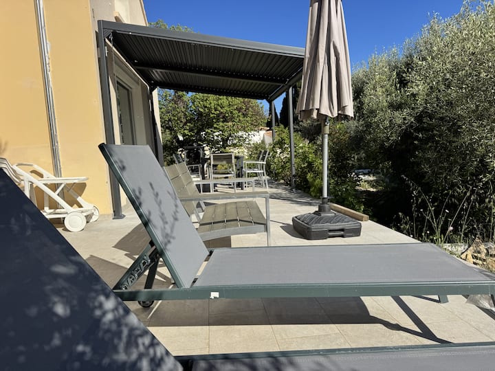 Villa Neuve Climatisee 3 Chambres Jardin - La Ciotat