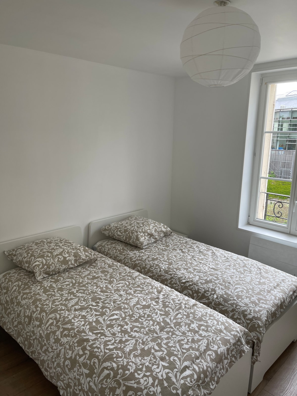 غرفة النوم 2