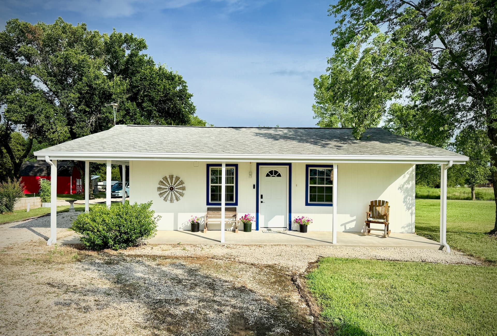 Windmill Country Cottage