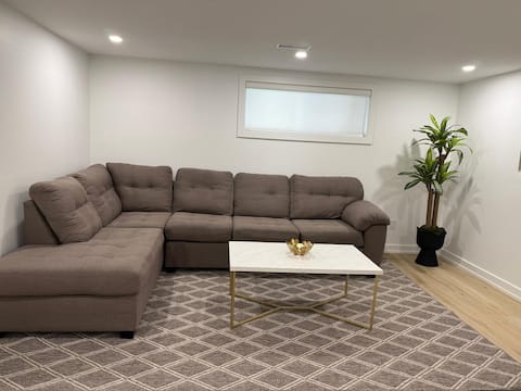 Popular Airbnb listing: Newly Renovated 1 Bdrm Home - Come see Toronto! in Humber River—Black Creek