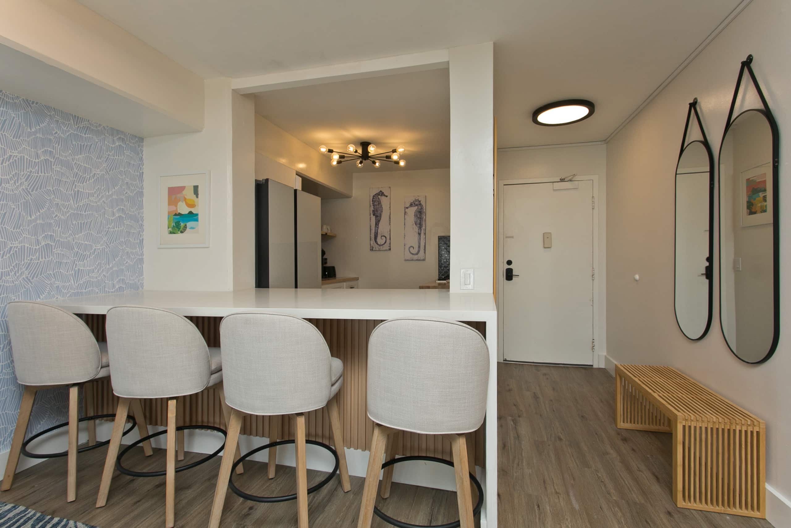 New Stylish Retreat With 5 Bed 2 Bath Ocean View! - Image 7