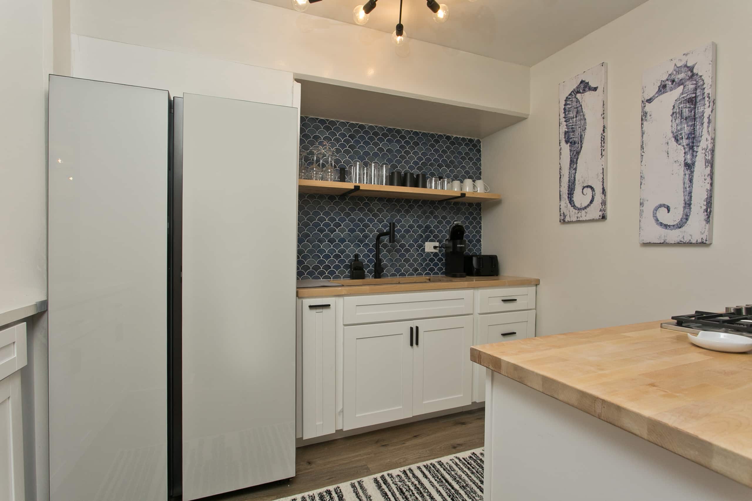 New Stylish Retreat With 5 Bed 2 Bath Ocean View! - Image 5