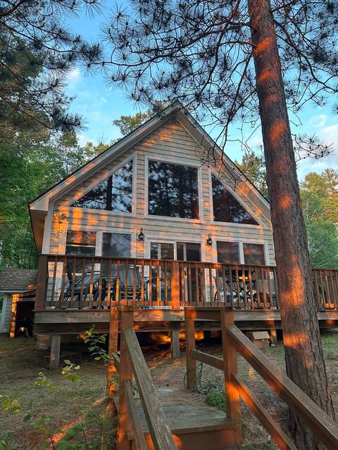 Beautiful Lakeside Chalet