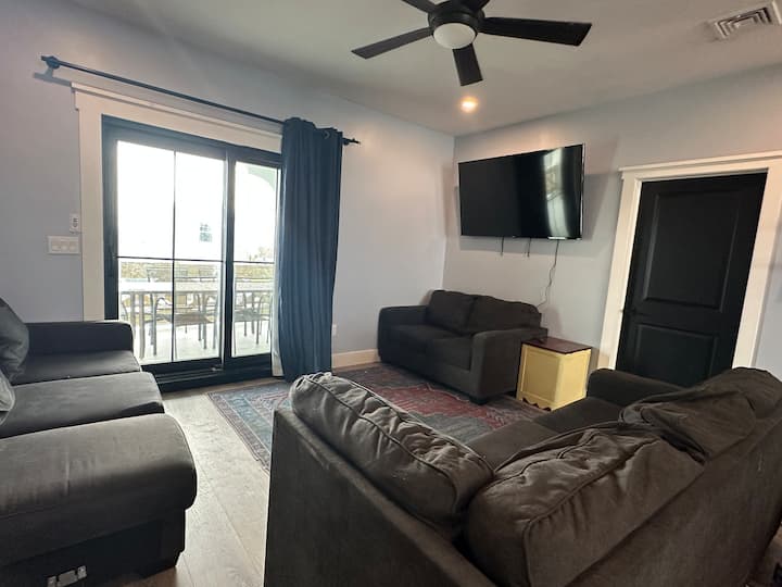 Pelican Island 6 Bed 5 Bath *Swimspa* - Seaside Heights, NJ